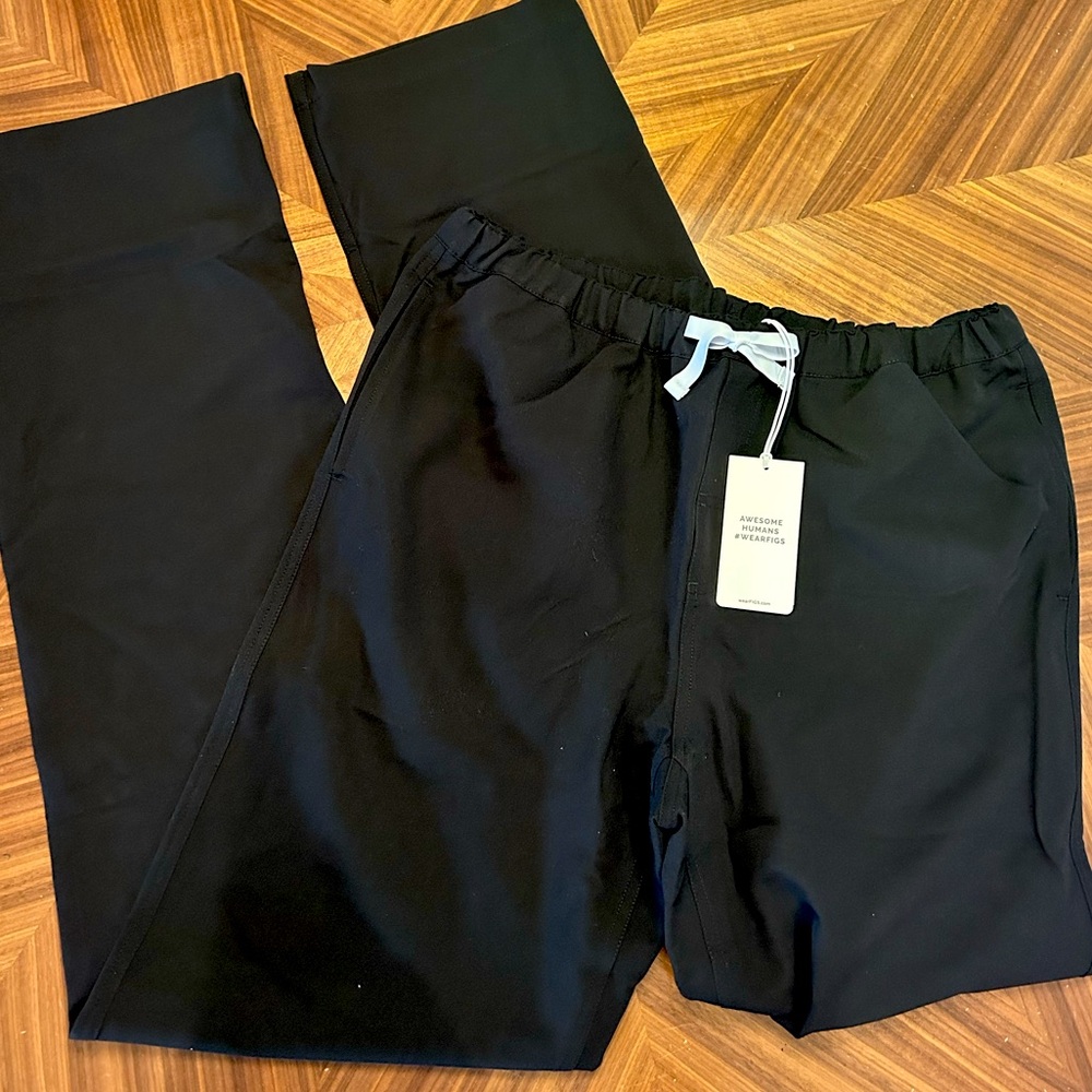 Men’s Figs pants